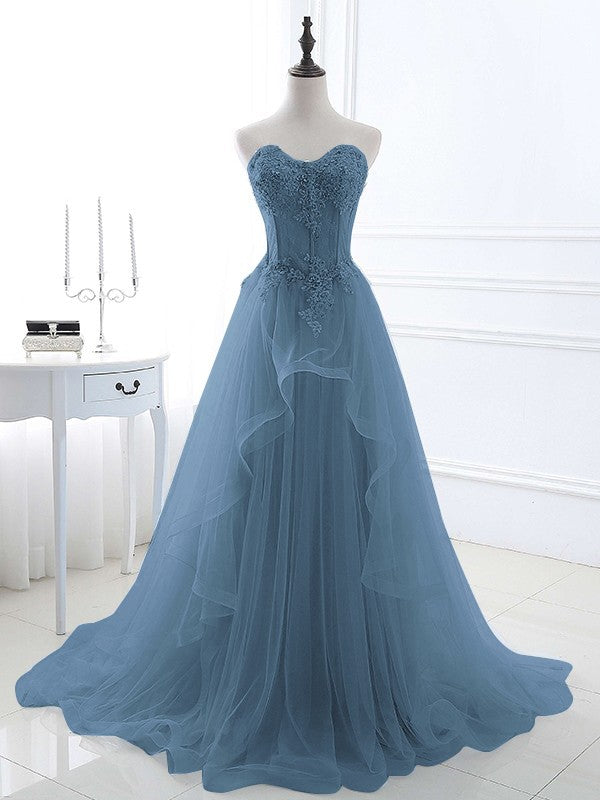 A-Line/Princess Tulle Applique Sweetheart Sleeveless Sweep/Brush Train Prom Dress