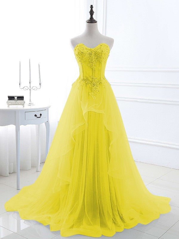 A-Line/Princess Tulle Applique Sweetheart Sleeveless Sweep/Brush Train Prom Dress