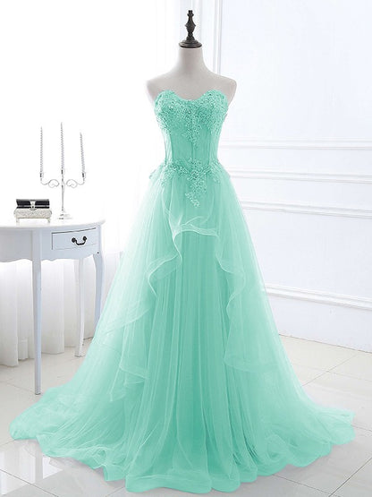 A-Line/Princess Tulle Applique Sweetheart Sleeveless Sweep/Brush Train Prom Dress