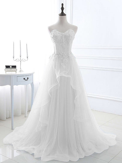 A-Line/Princess Tulle Applique Sweetheart Sleeveless Sweep/Brush Train Prom Dress